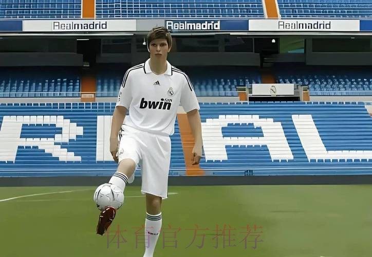 皇马标王复出无状态 291天都在休息!仍受齐祖青睐